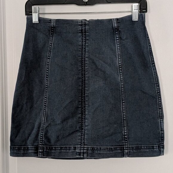 Free People Denim Mini Skirt Women's Size 6 Blue Modern Femme Skirt - Picture 3 of 11
